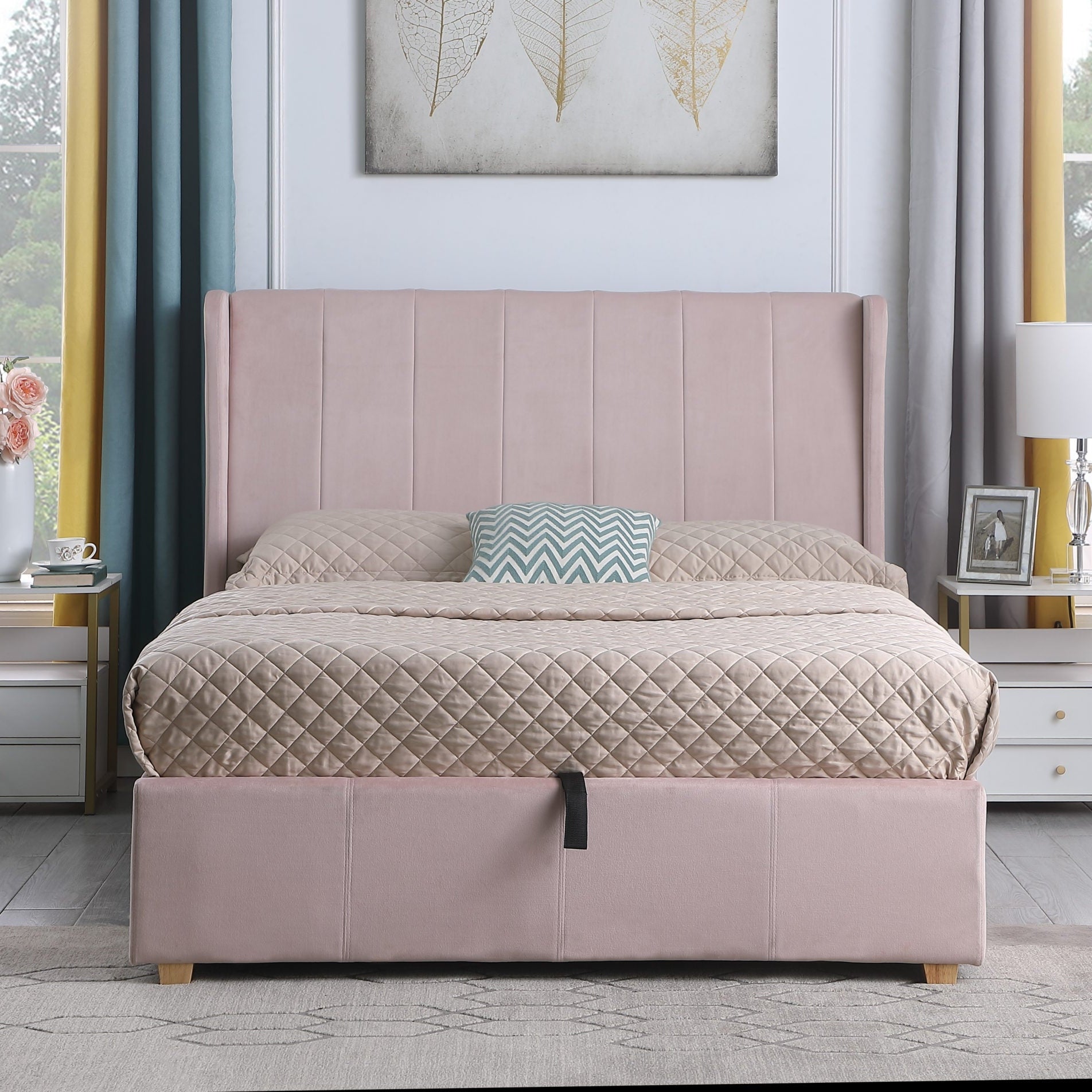 Amelia 4'6" Plus Bed - Pink Velvet Fabric