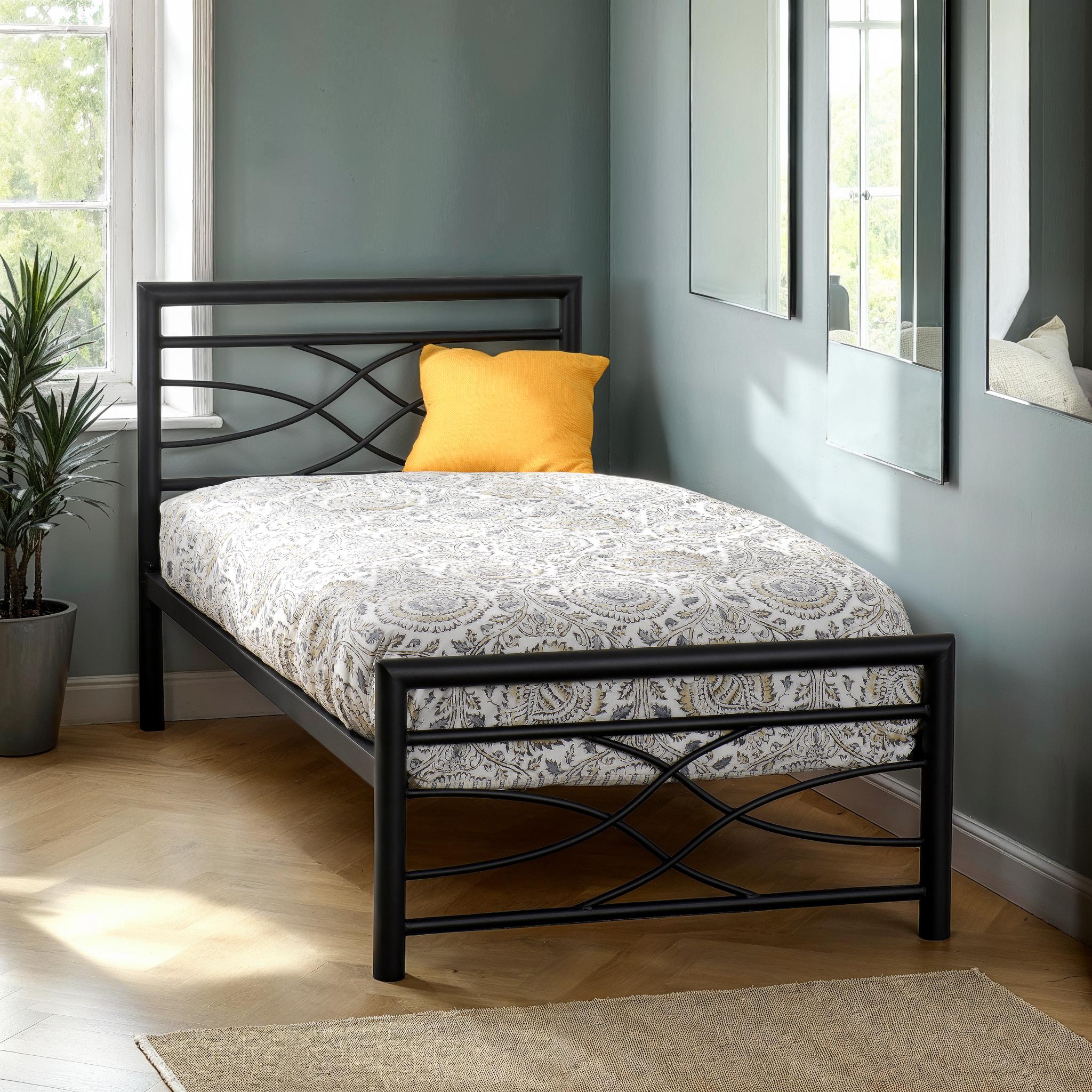 Kelly 3' Bed - Black