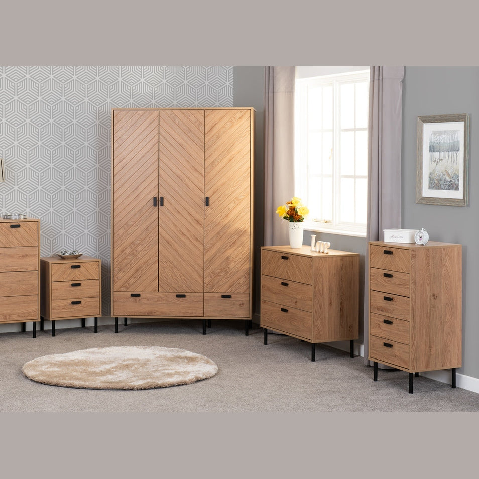 Leon 3 Drawer Bedside - Medium Oak Effect