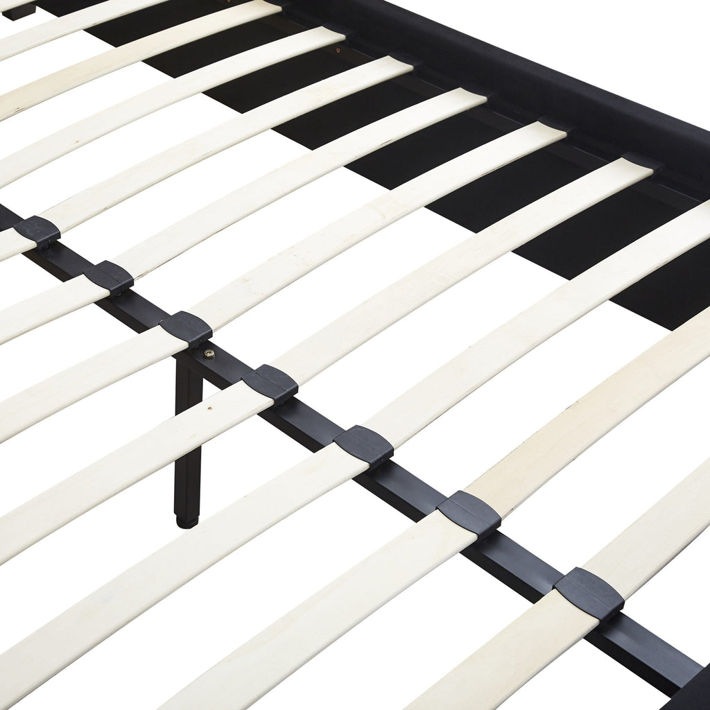 Madison 4'6" Bed - Black Velvet Fabric