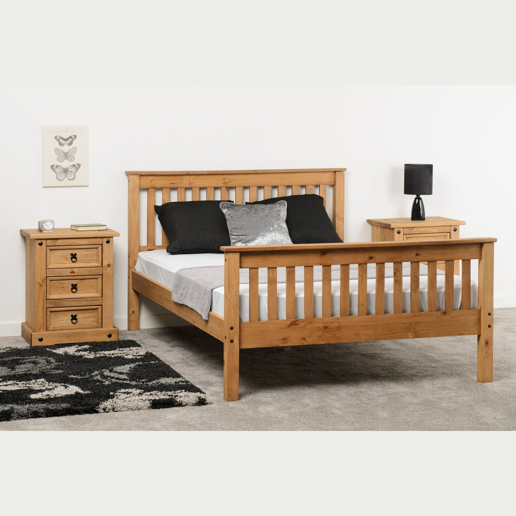 Monaco 5' High End Bed - Distressed Waxed Pine