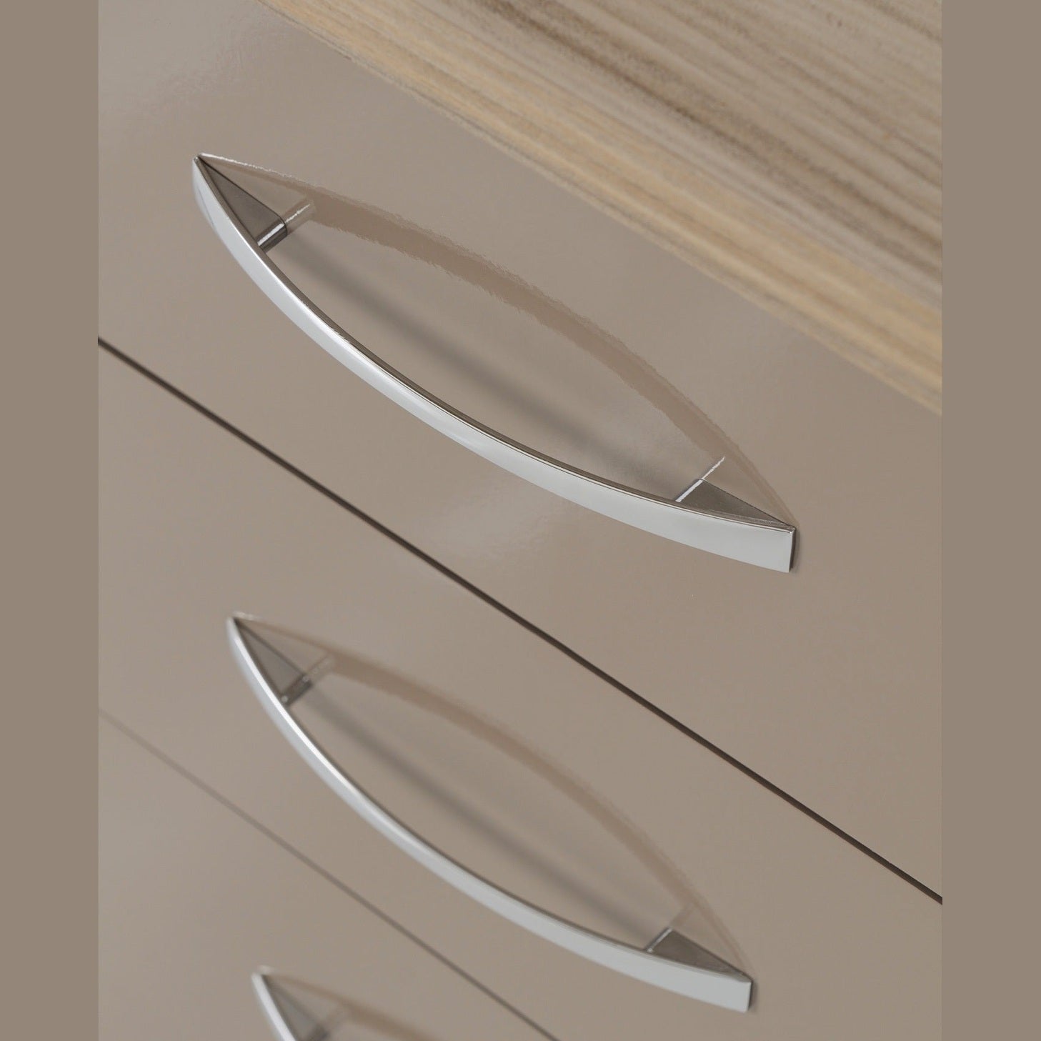 Nevada 3 Drawer Bedside - Oyster Gloss/Light Oak Effect Veneer