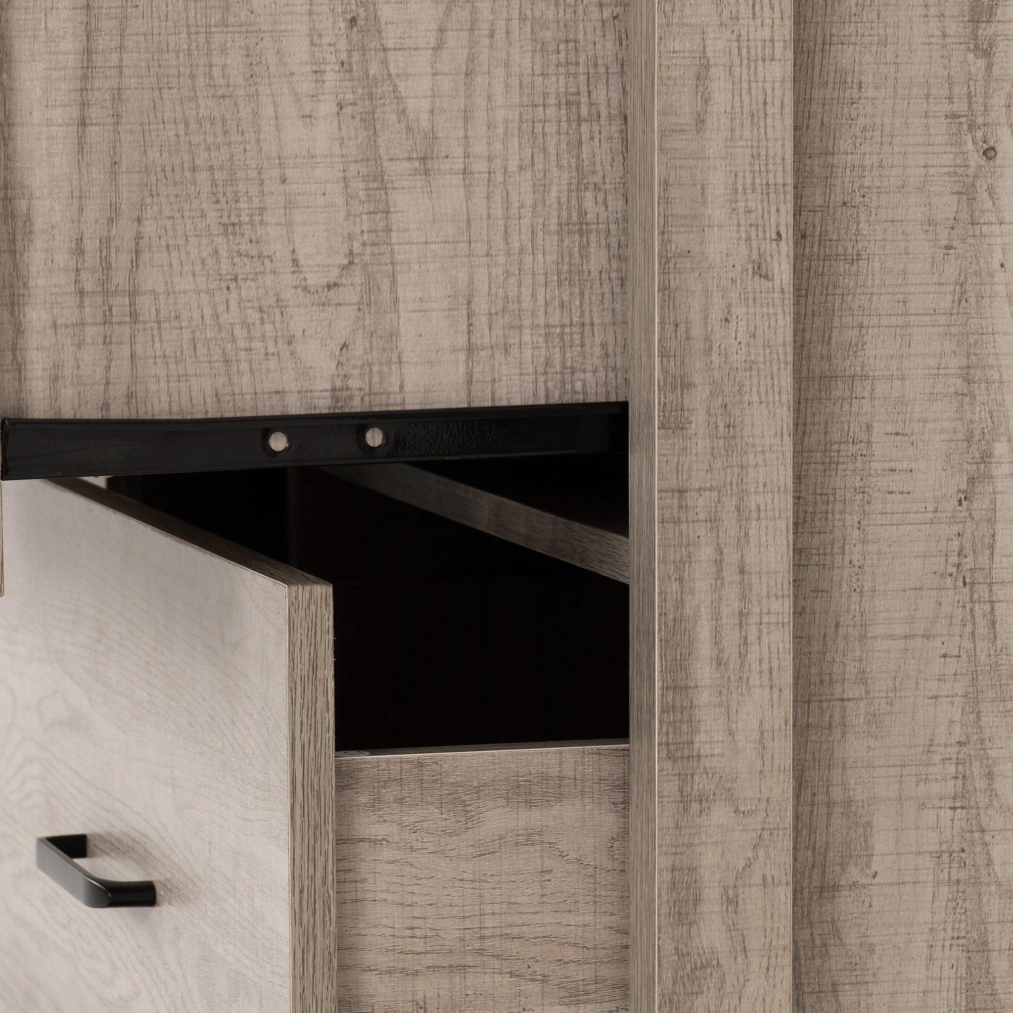 Oliver 6 Drawer Chest - Light Oak Effect