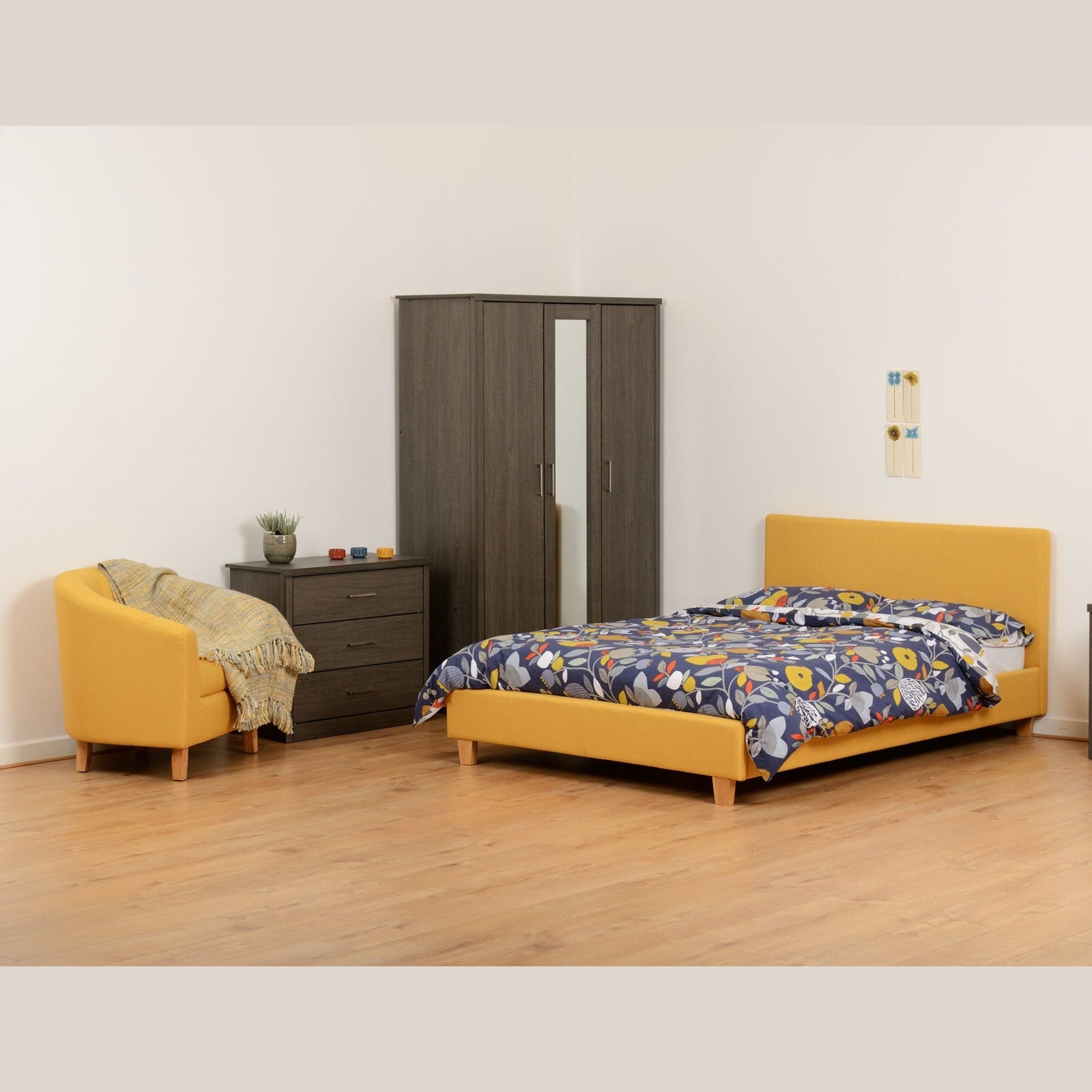 Lisbon 3 Drawer Bedside - Black Wood Grain