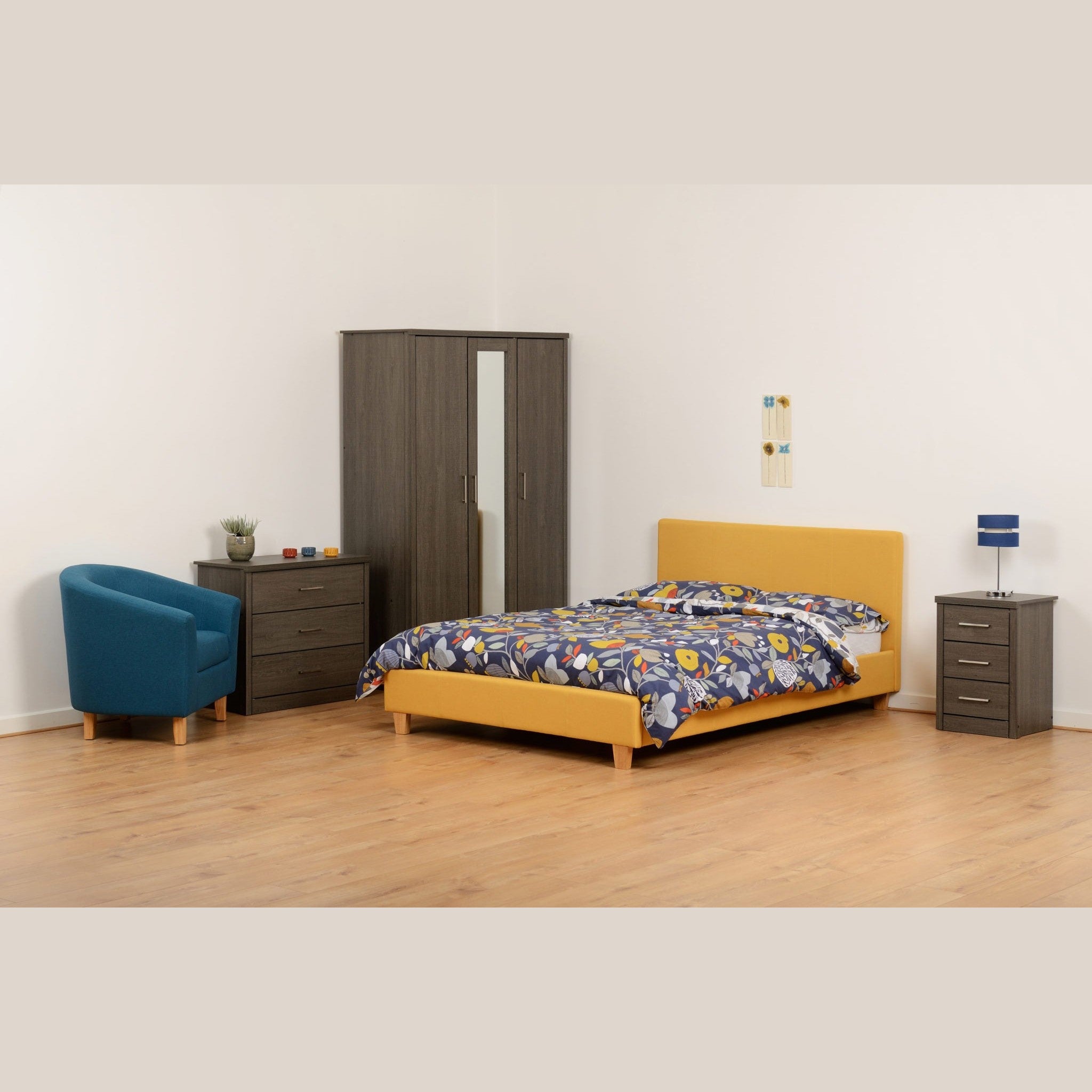 Lisbon 3 Drawer Bedside - Black Wood Grain