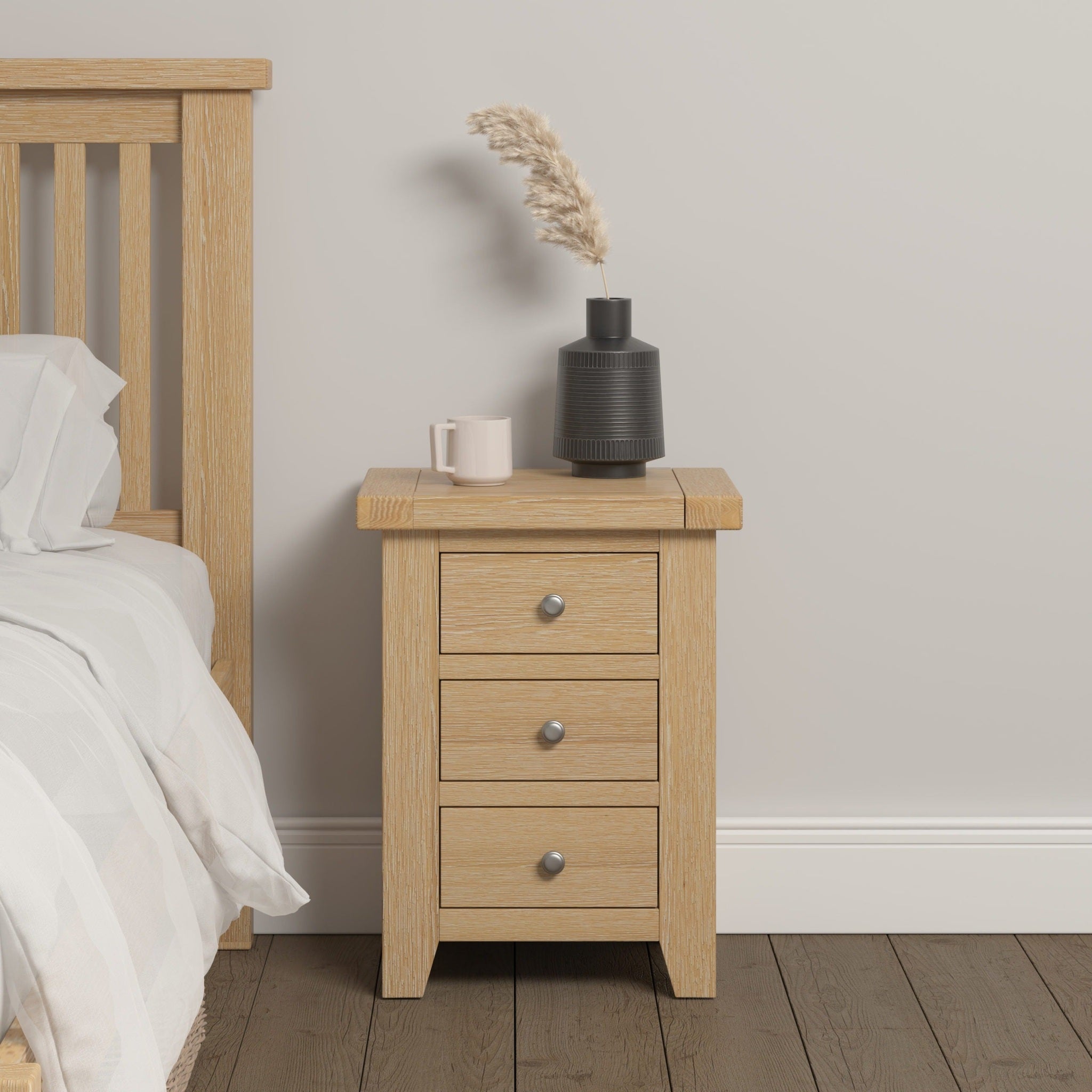 Windsor 3 Drawer Bedside - Natural Oak